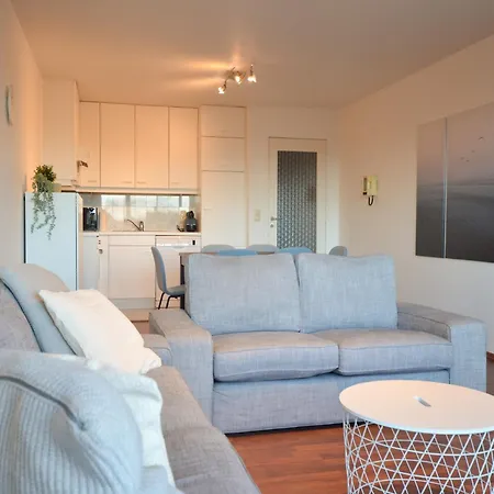 Apartment For 6 People With 2 Rooms, Cleaning Included *