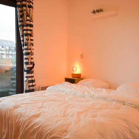 For 6 People With 2 Rooms, Cleaning Included Apartment Oostduinkerke